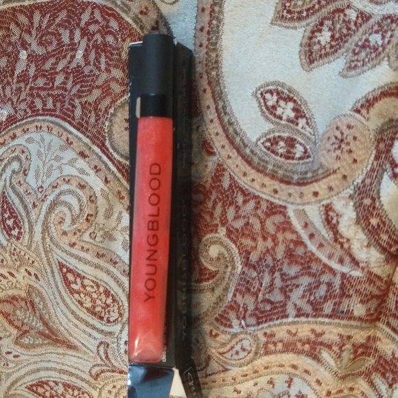 Youngblood mineral cosmetics Mighty Shiny Lip Gel - Picture 3 of 7